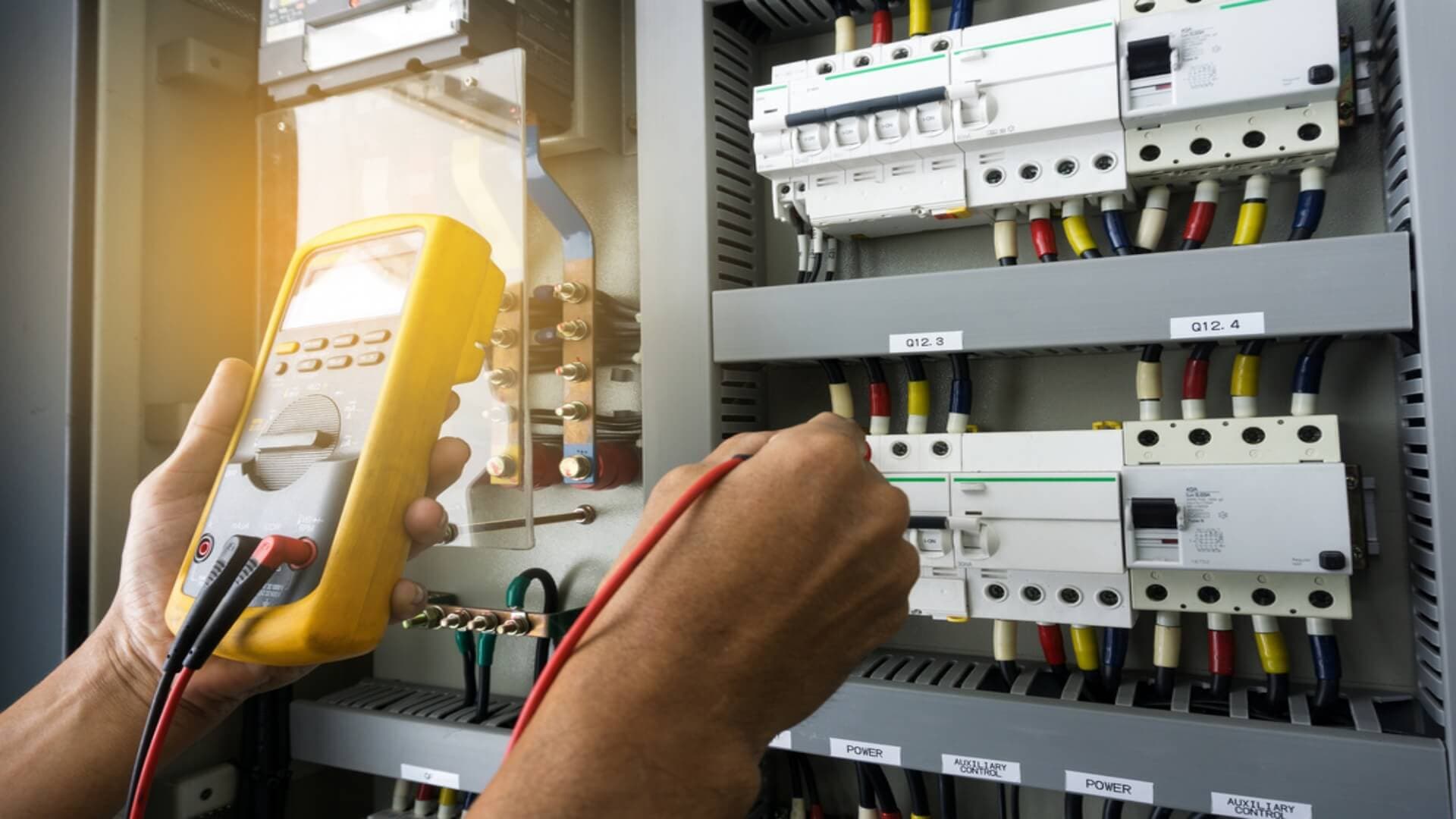DGUV V3 Prüfung – Die wichtigsten Vorteile für Unternehmen