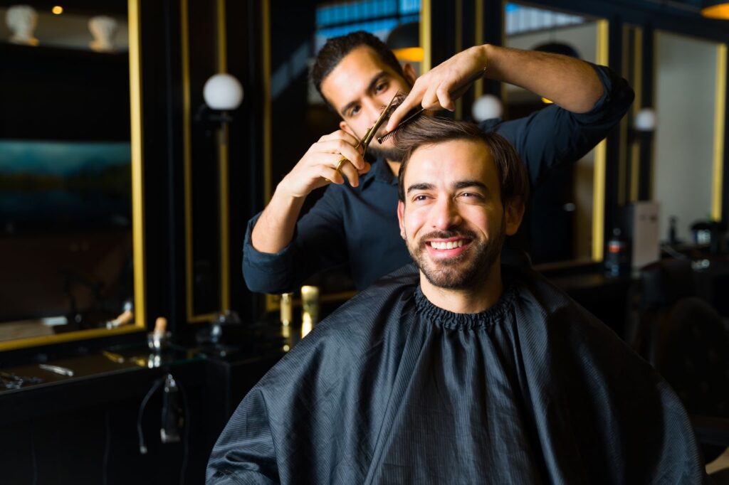 Jetzt Ihre perfekte Einrichtung für Friseursalon konfigurieren